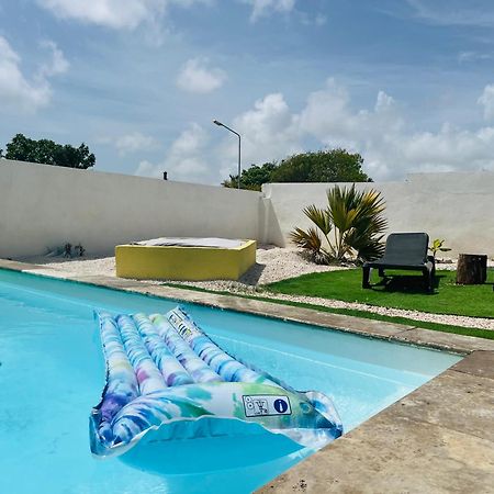 Bon Bini Kokolishi Hotel Willemstad Exterior foto