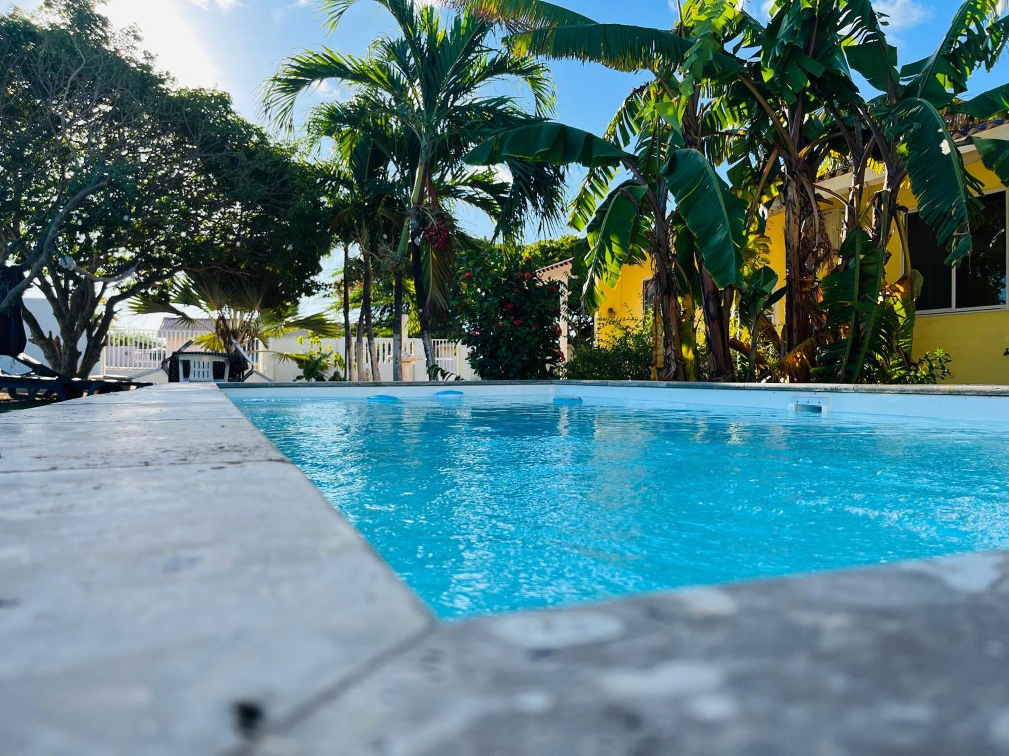 Bon Bini Kokolishi Hotel Willemstad Exterior foto