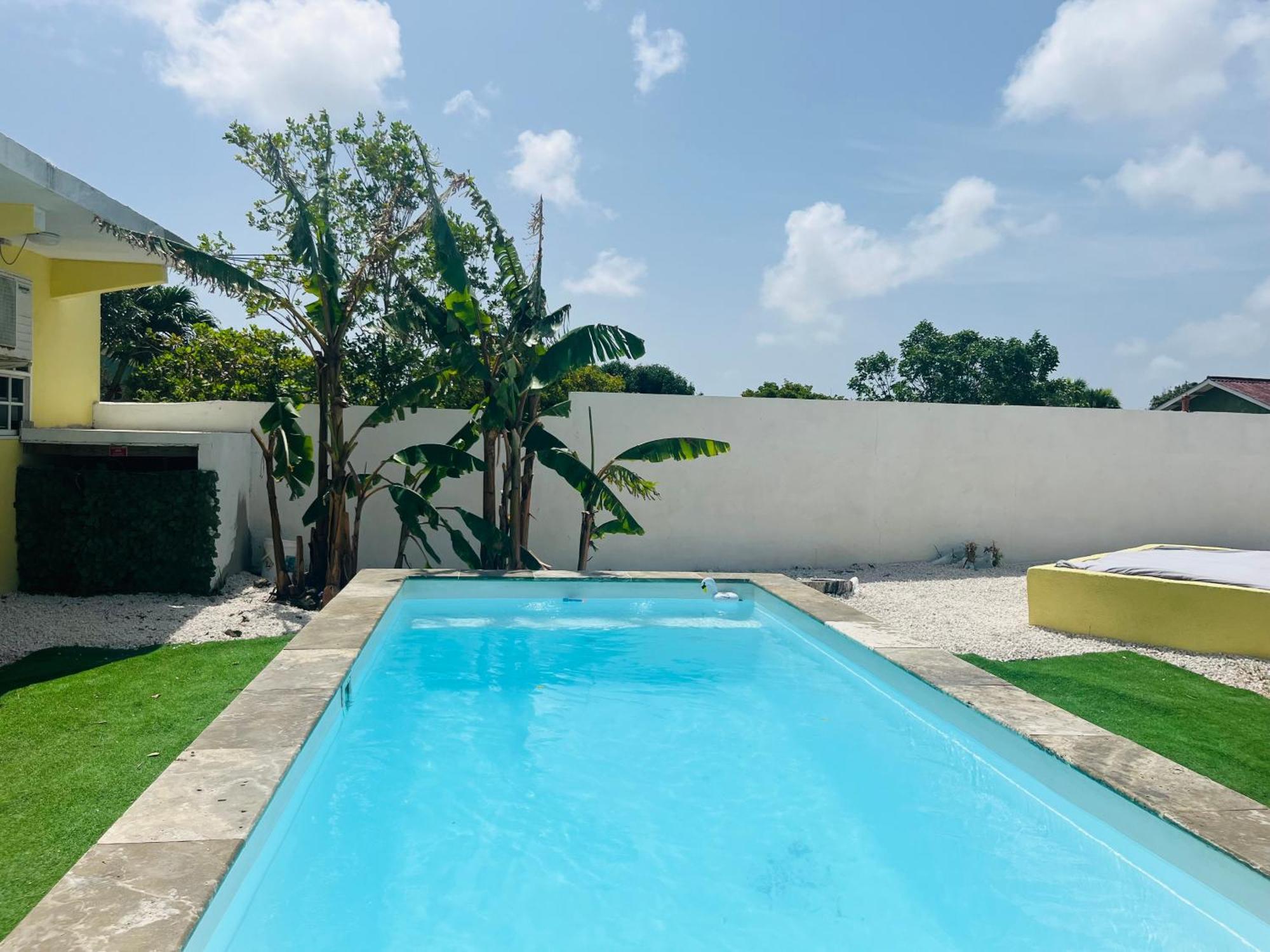 Bon Bini Kokolishi Hotel Willemstad Exterior foto